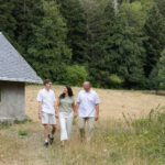 SHOOTING EXTERIEUR GROSSESSE, FAMILLE, CHIEN, COUPLE